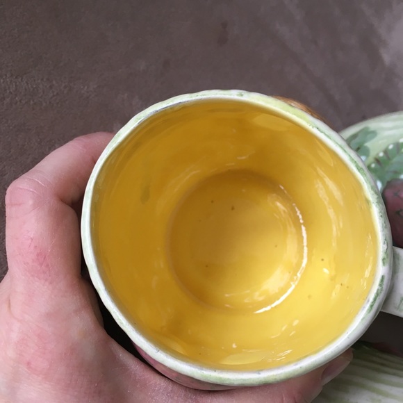 Vintage 70's Hand-painted Ceramic Mushroom Mug Set of 4 - Picture 8 of 15